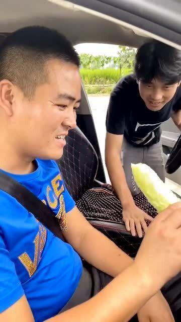 和教练吃瓜,揭秘体育圈那些不为人知的趣事