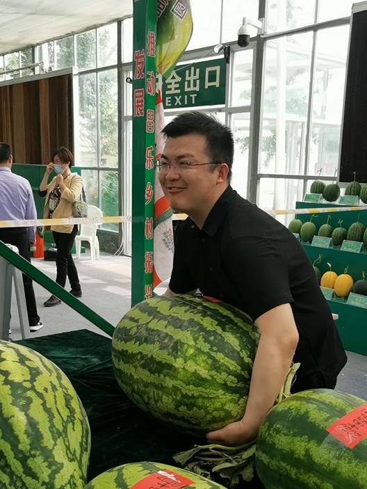 吃瓜群众114,一场全民参与的舆论盛宴