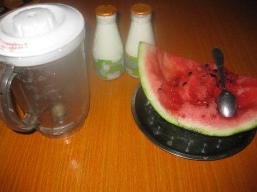 吃瓜呢喝牛奶,揭秘日常饮食中的健康奥秘