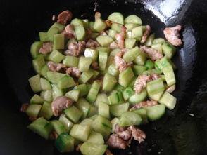 丁满吃瓜,揭秘娱乐圈背后的那些事儿