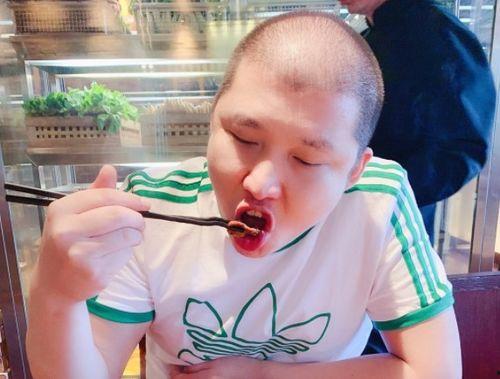 ks董格格吃瓜,揭秘娱乐圈背后的那些事儿